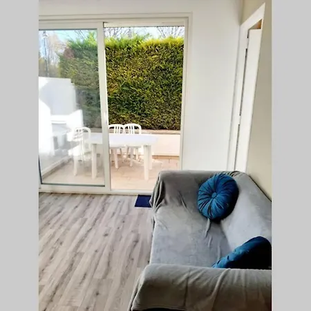 T2 Rez De Chaussee Climatise Jardin Parking Prive *